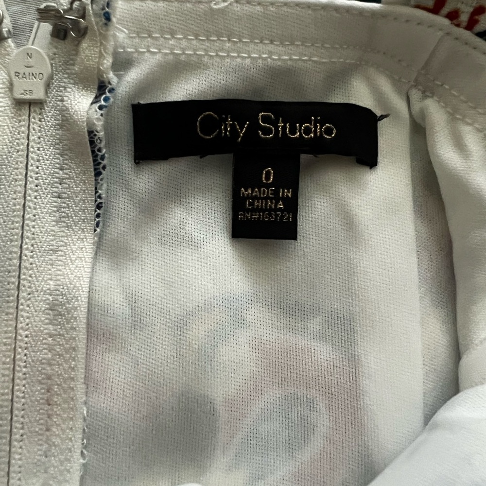 City Studio Multicolor Patterned Mini Dress - Picture 3 of 3